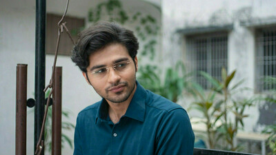 Aadar Ane Vivek