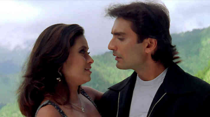 Aankhon Mein Pyar Ke Sapne