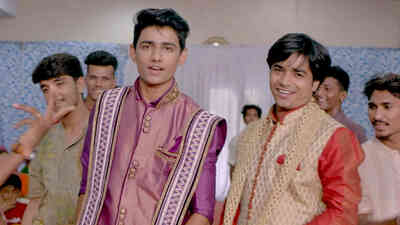 Avya Chhe Bani Thani Ne