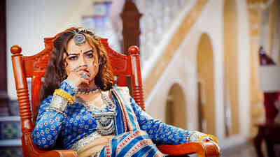 Badi Haveli ki Chhoti Thakurain- EP 15