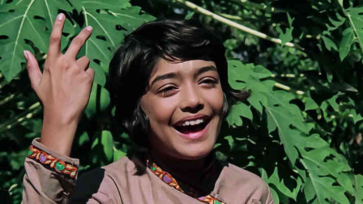 Chahe Dekho Jal Meinâ€¦Bhagwan Samaye Sansar Mein [Part 2]