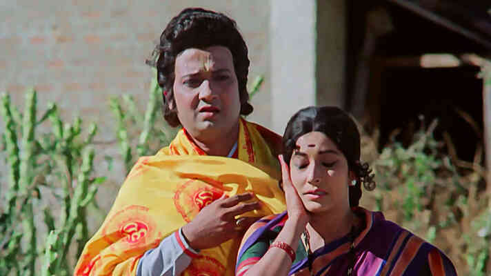 Chahe Dekho Jal Meinâ€¦Bhagwan Samaye Sansar Mein [Part 4]