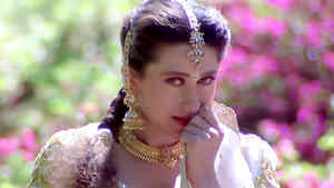 Chand Sa Chehra Jheel Si