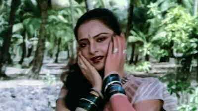 Dheere Dheere Zara Zara