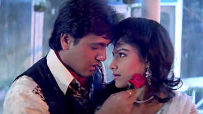 Dil Milne Ko Tarasta Hai