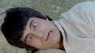 Jhoot Bole Kauwa Kate