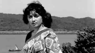 Jo Hum Pe Guzarti Hai