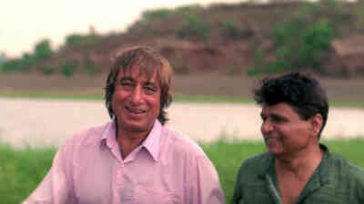 Kabhi Phoolon Ki Tarah