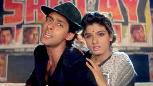 Kabhi Tu Chhalia Lagta Hai