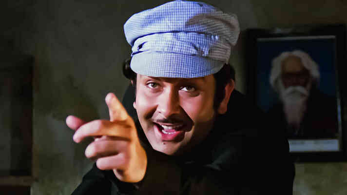 Kai Tarah Ki Hansee Hoti Hai Hans Ke Bhi Duniya