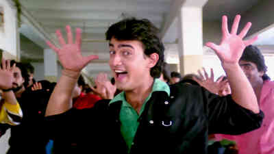 Khambe Jaisi Khadi Hai