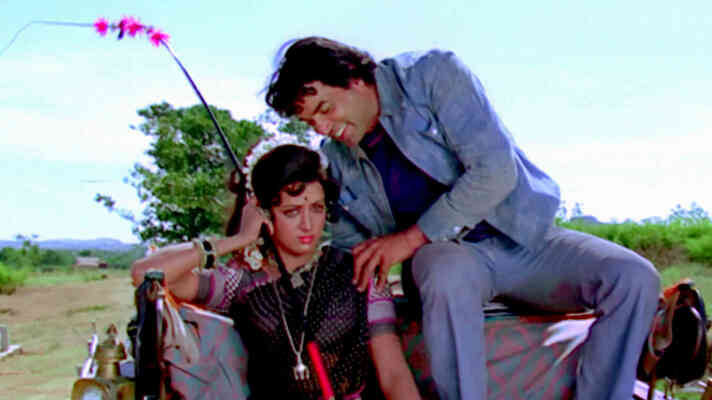 Koi Haseena Jab Rooth Jaati Hai