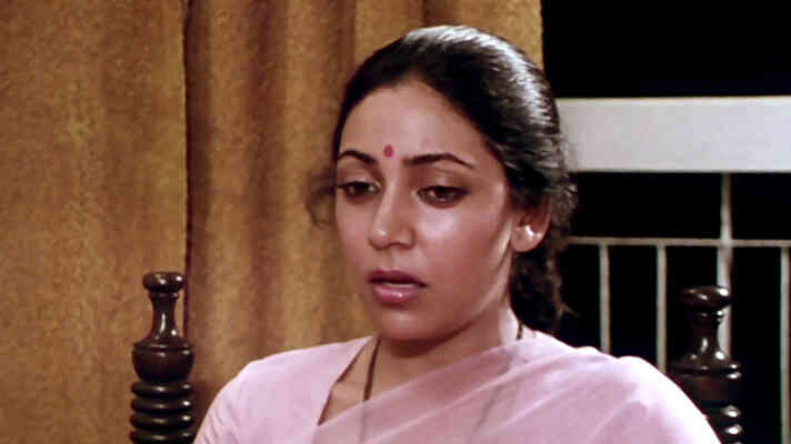 Kyun Zindagi Ki Raah Mein