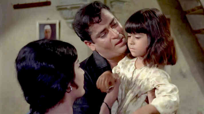 Main Gaoon Tum So Jao Happy