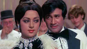 Mere Pyale Mein Sharab