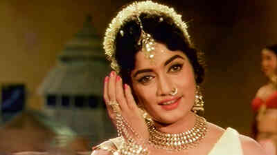 Mere Sang Ga Gunguna Koi Geet Suhana