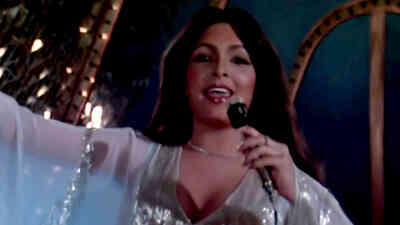 Pyar Karnewale Pyar Karte Hain