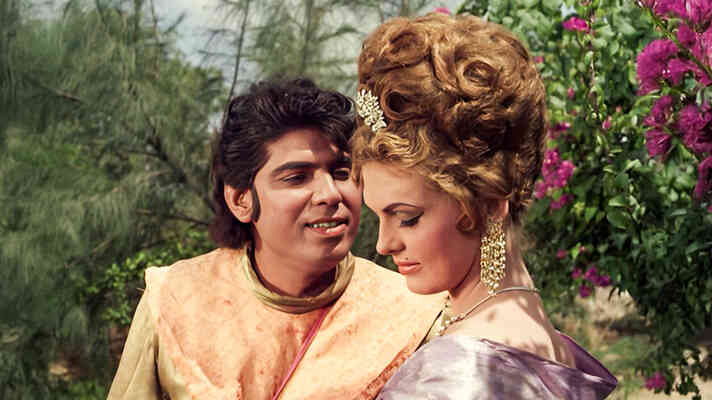 Pyar Ki Baat Nigahon Se Jataya Na Karo