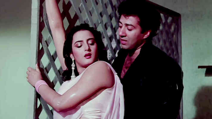 Rimjhim Barasta Baahar Ye Paani