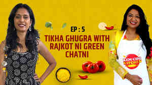 Tikha Ghugra With Rajkot Ni Green Chatni