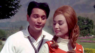 Tumhara Chahanewala Khuda Ki Duniya Mein