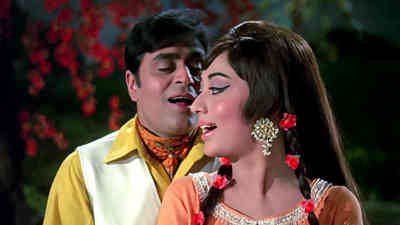 Tumko Bhi To Aisa Hi Kuchh