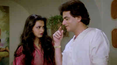 Ye Jo Halka Halka Suroor Hai