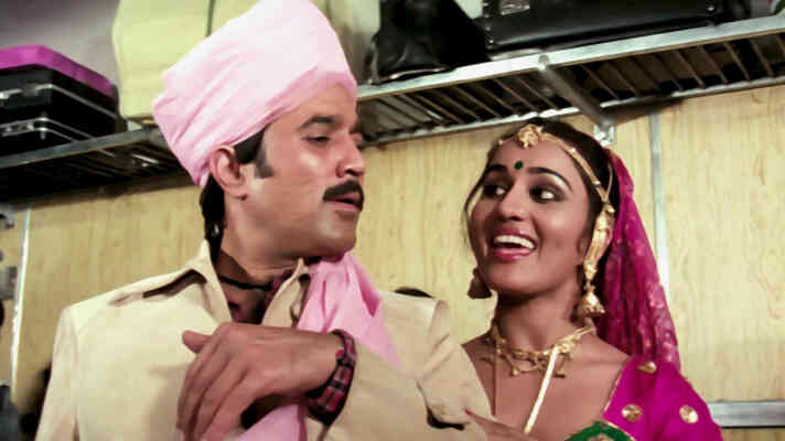 Yeh Goteydaar Lehanga