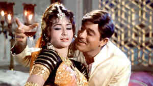 Yeh Zulf Agar Khul Ke 